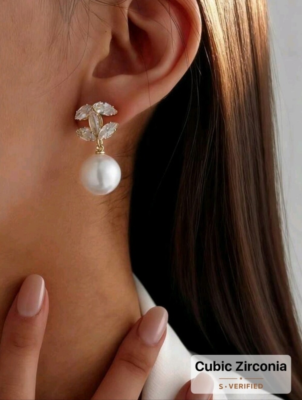 Luxury C Earrings